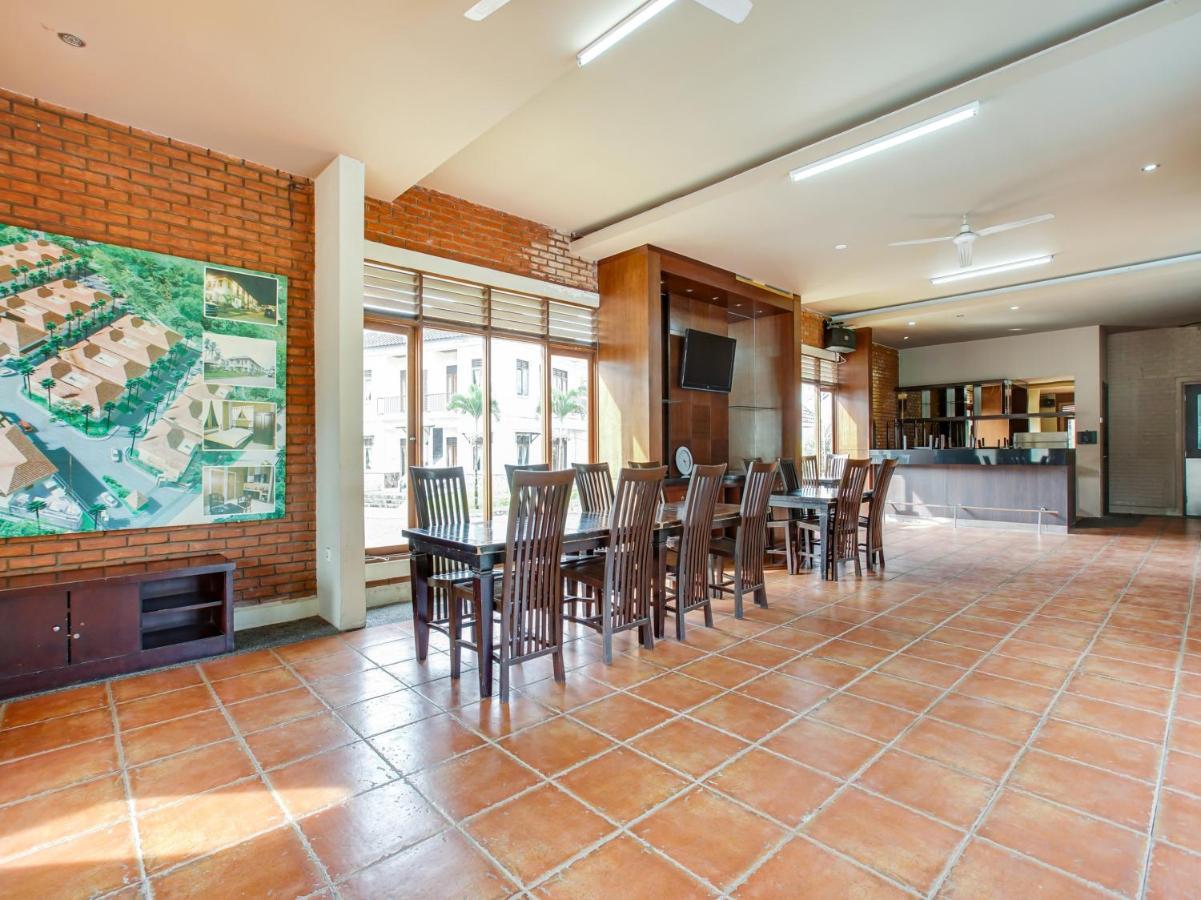 Oyo 3896 Villa Pesona Wisata Puncak Cianjur Exterior foto