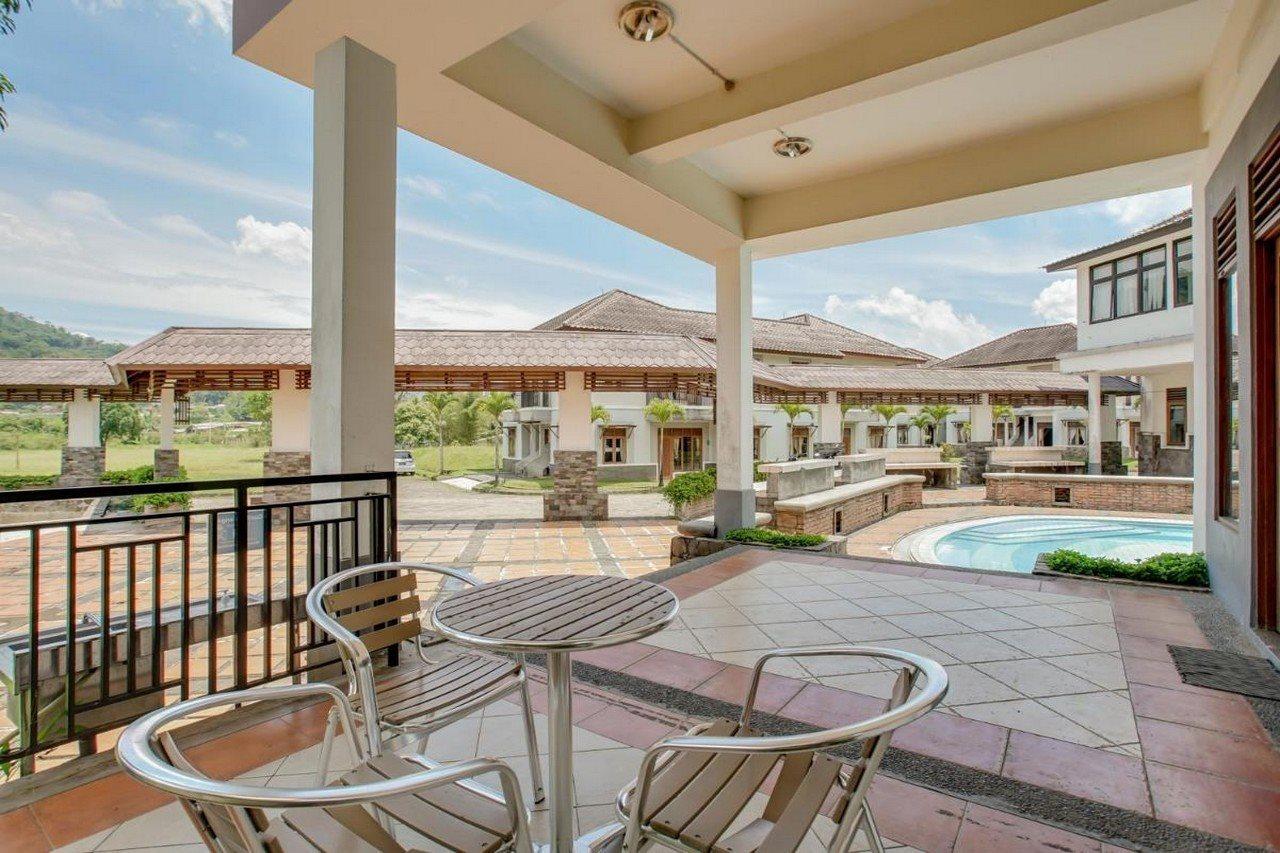 Oyo 3896 Villa Pesona Wisata Puncak Cianjur Exterior foto
