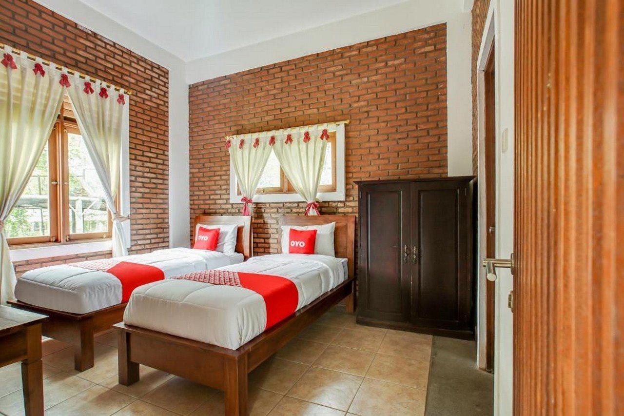 Oyo 3896 Villa Pesona Wisata Puncak Cianjur Exterior foto